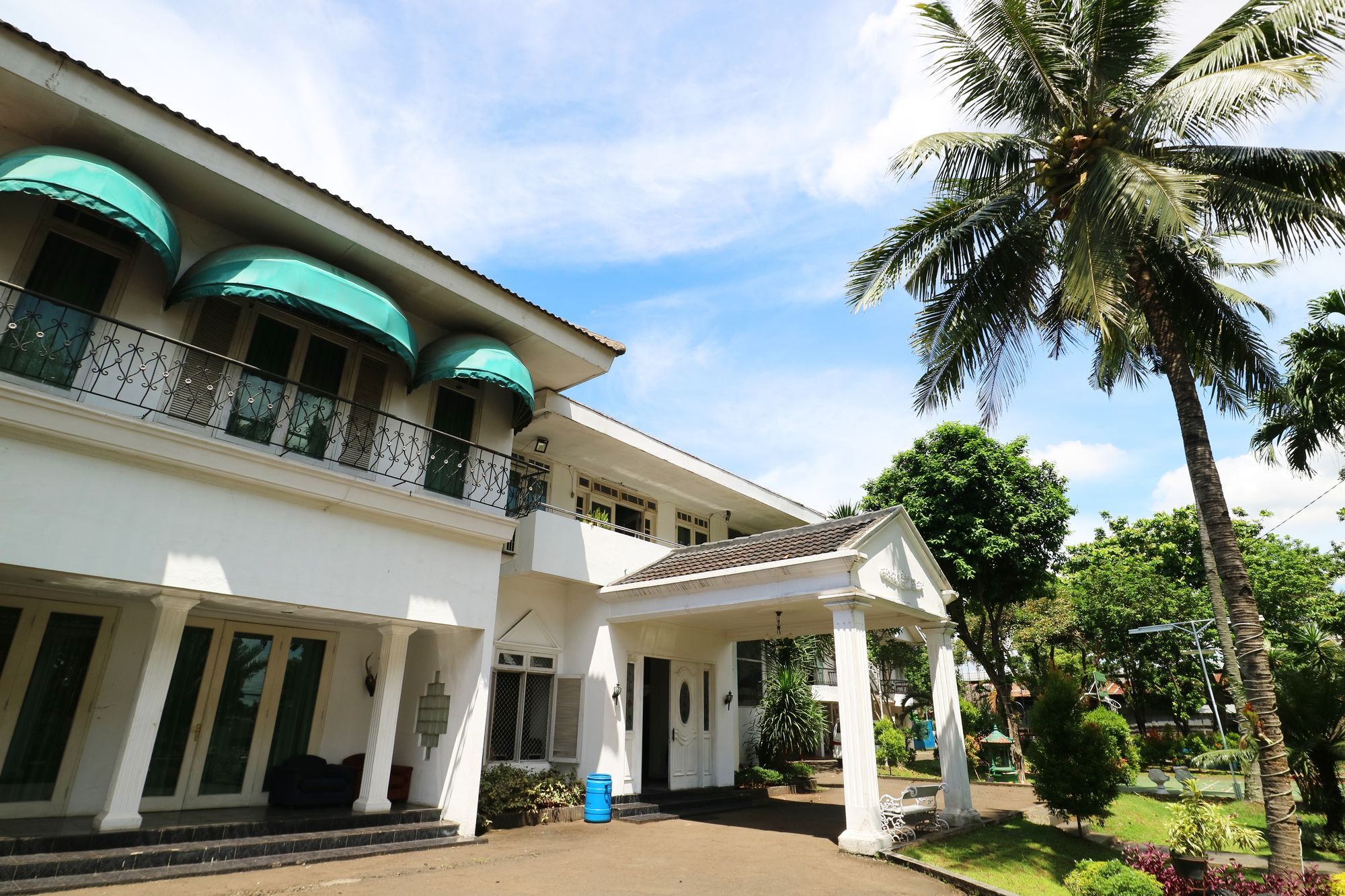 Villa Sri Manganti Jakarta Exterior foto