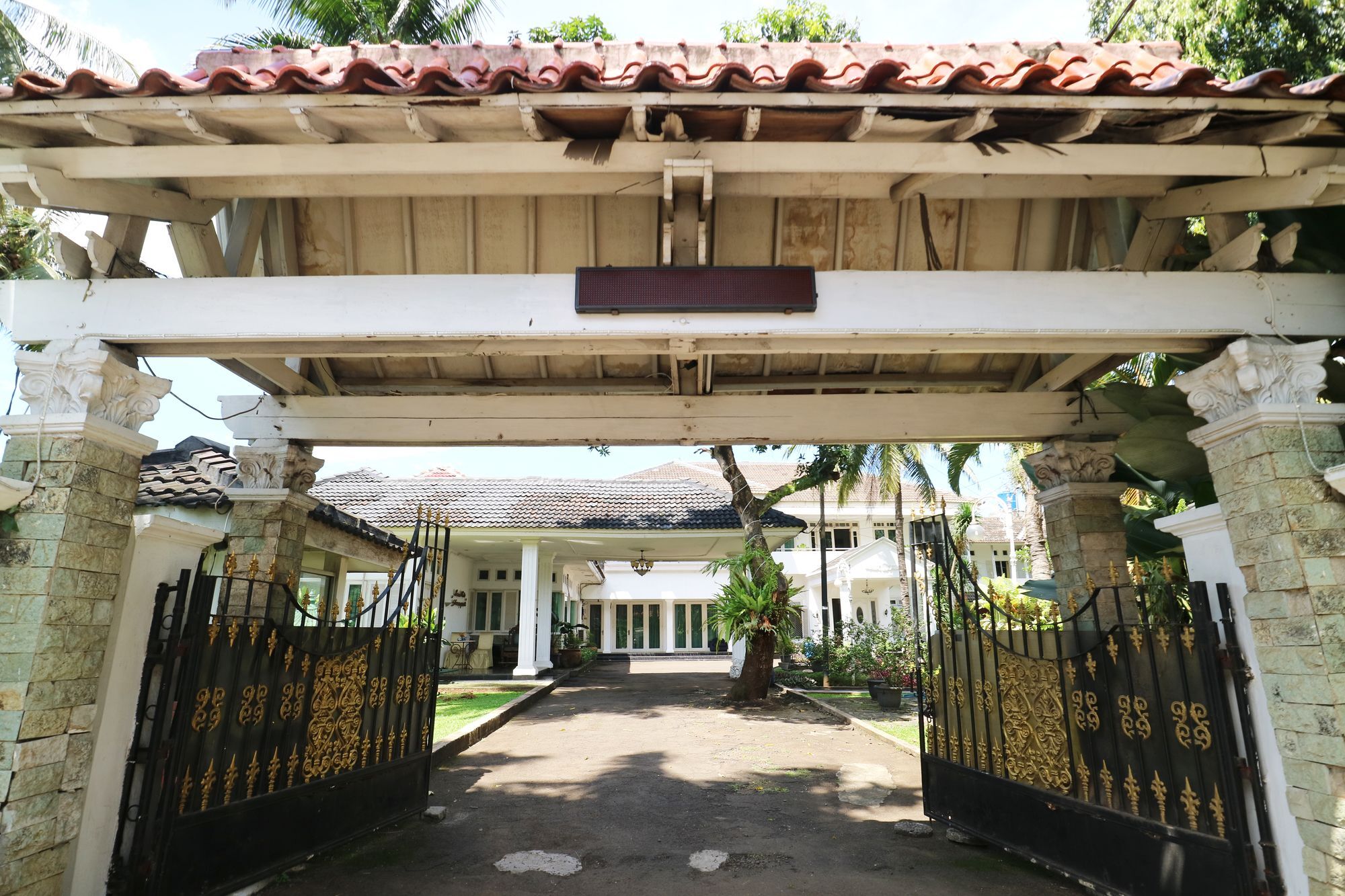 Villa Sri Manganti Jakarta Exterior foto