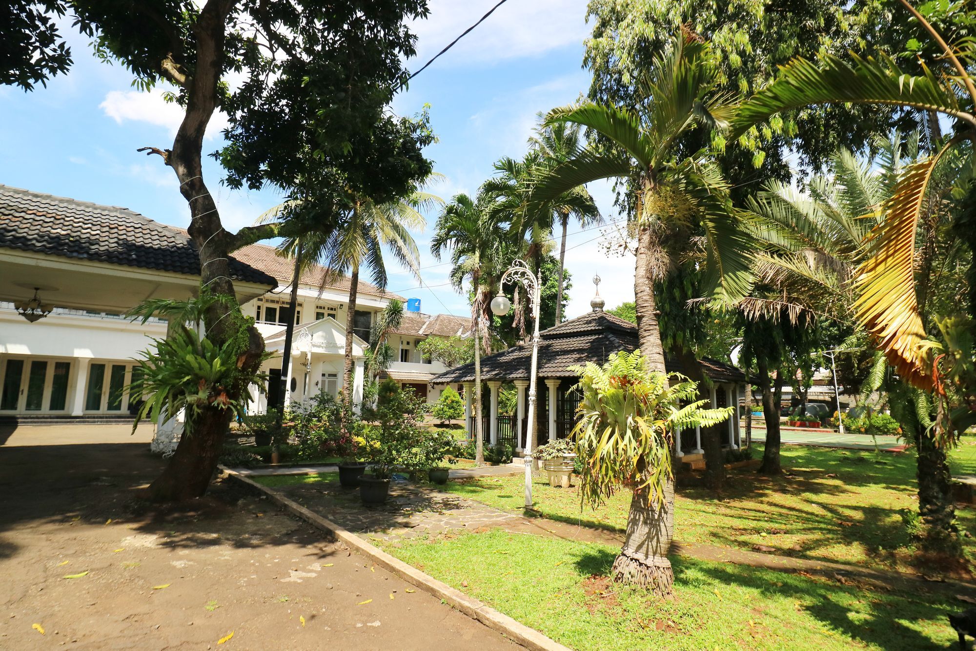 Villa Sri Manganti Jakarta Exterior foto
